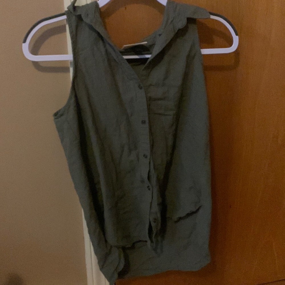 Camp green button up, XS from Universal Thread